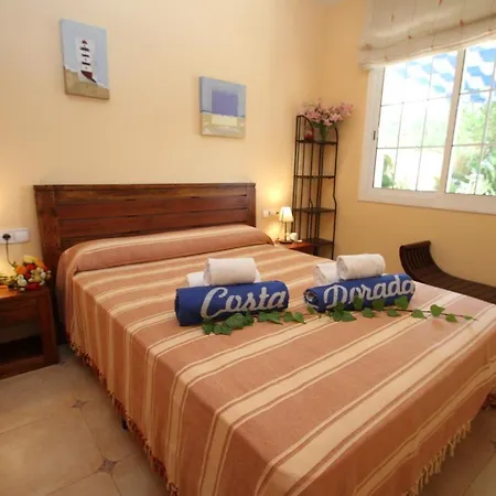 Arenda Tina Holiday home